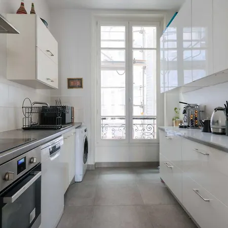 Apartment Elegant - Near Arc-de-triomphe Paris